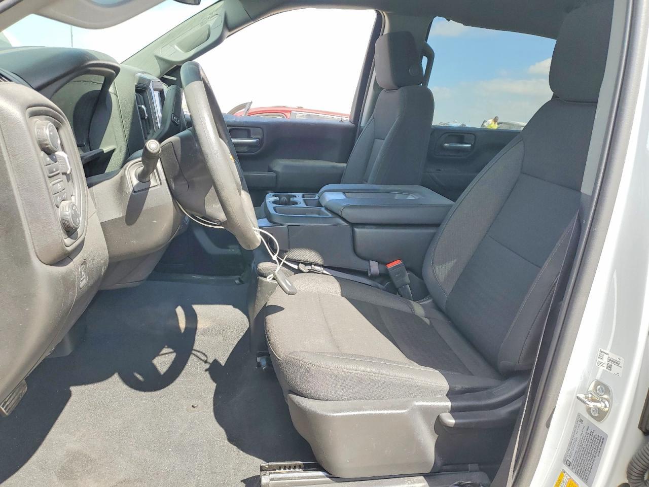 2025 Chevrolet Silverado K2500 Custom - Фото 7