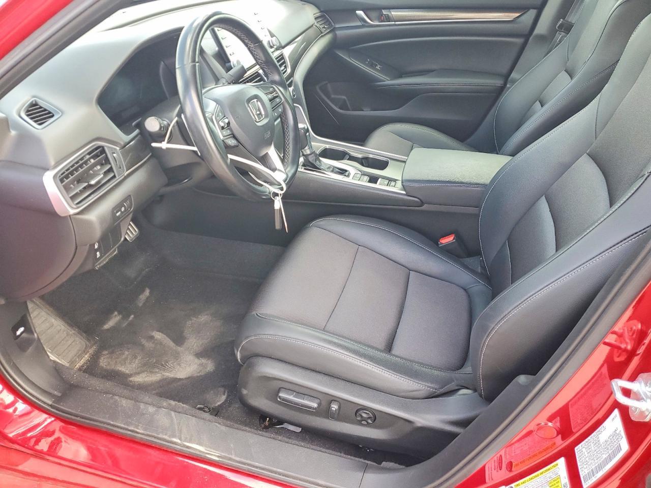 2022 Honda Accord Sport - Image 7