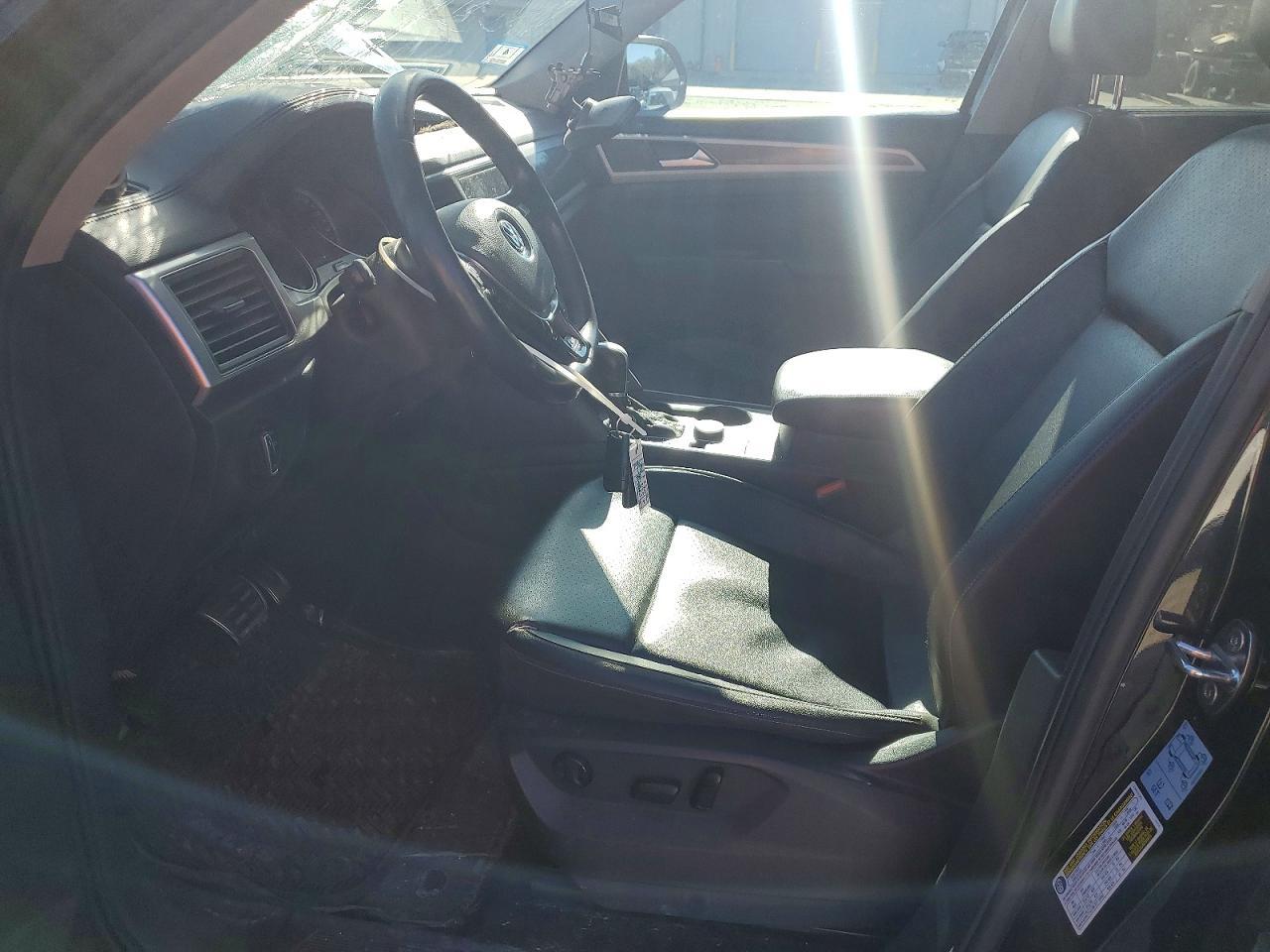 2018 Volkswagen Atlas Se - Image 7