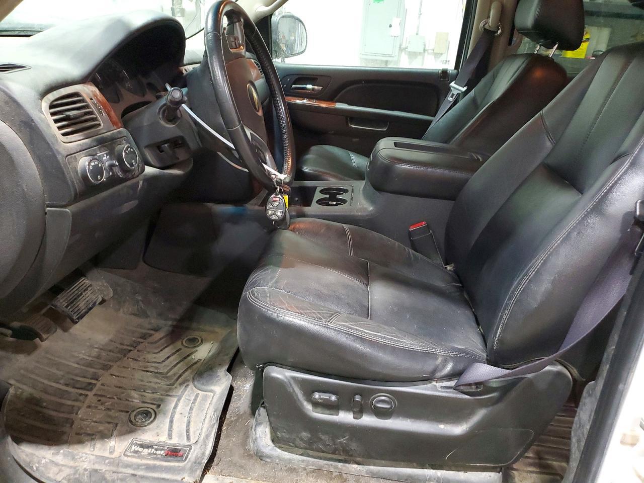 2012 Chevrolet Suburban K1500 Lt - Image 7
