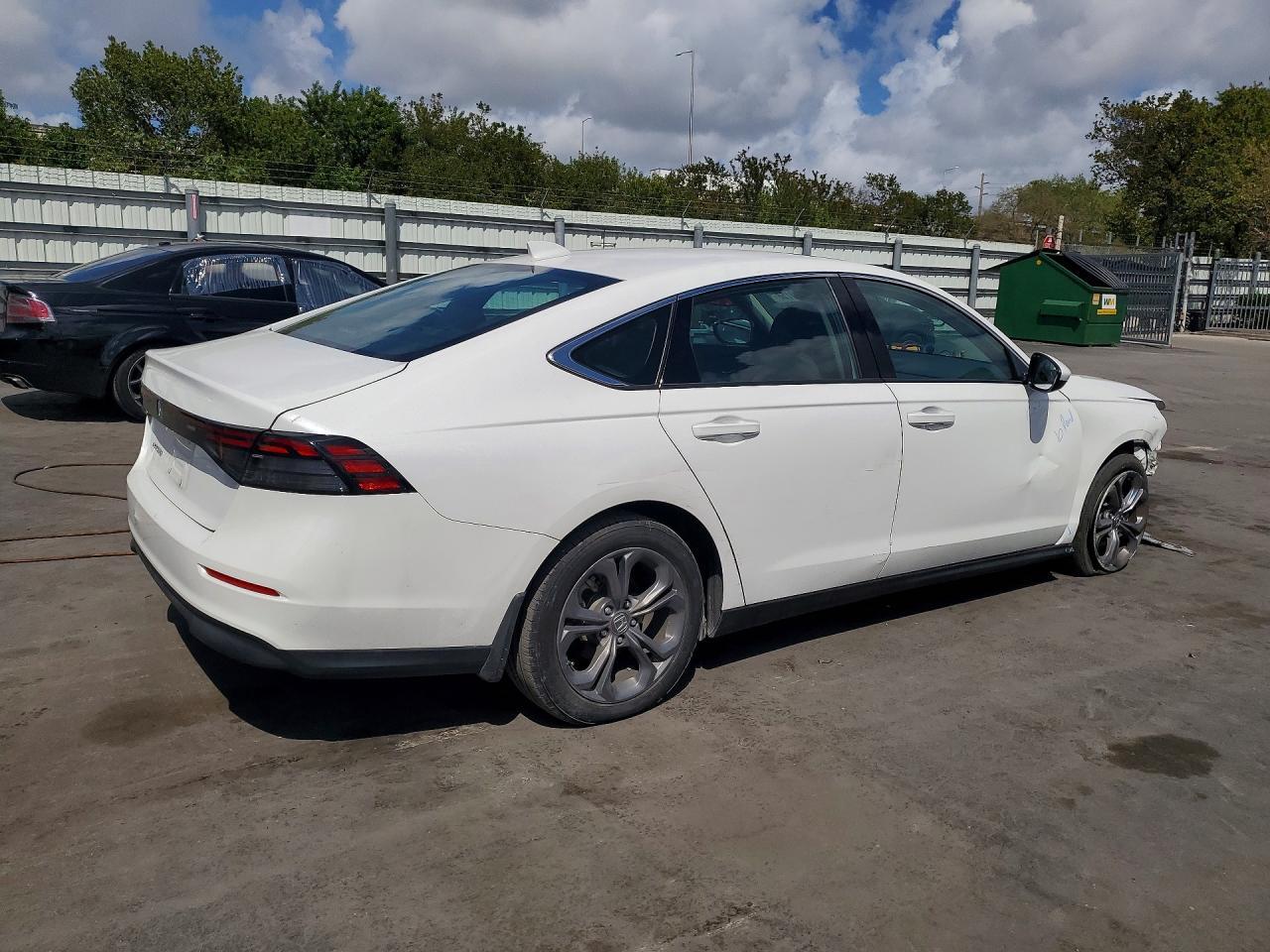 2024 Honda Accord Ex - Image 3