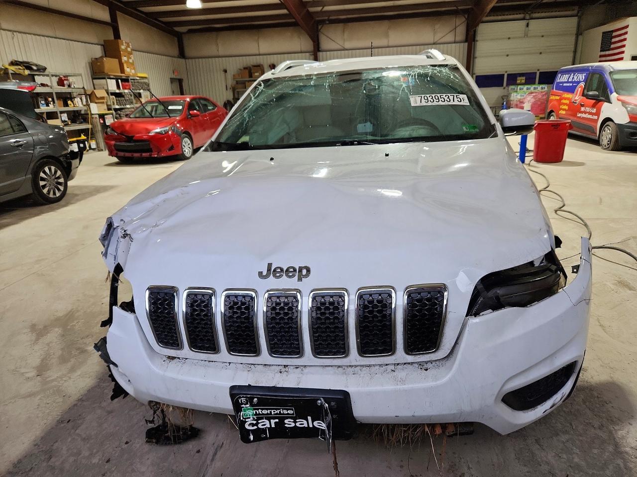 2020 Jeep Cherokee Latitude - Image 5