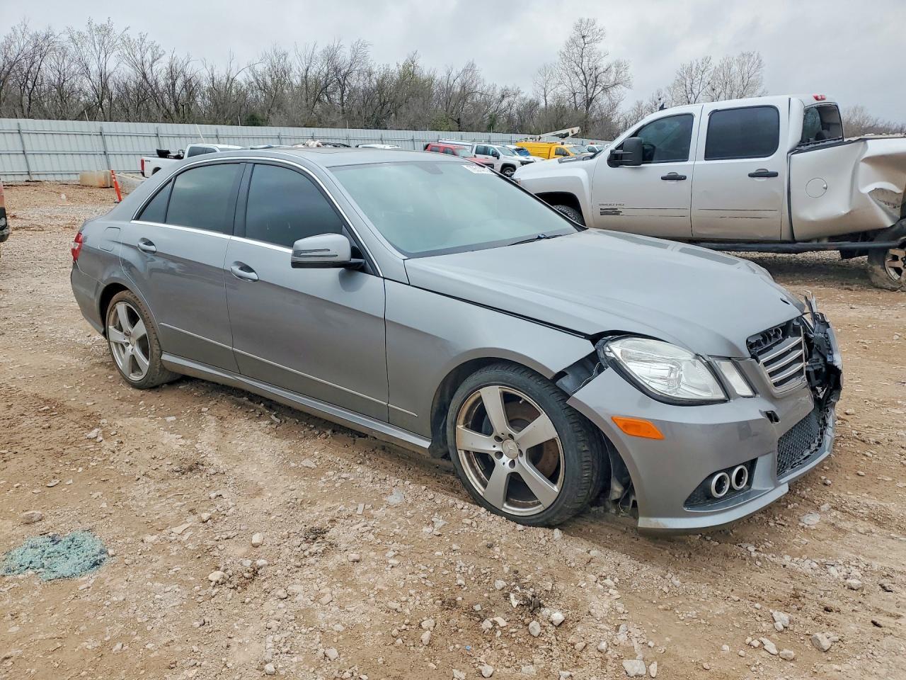 2010 Mercedes-Benz E 350 - Фото 4
