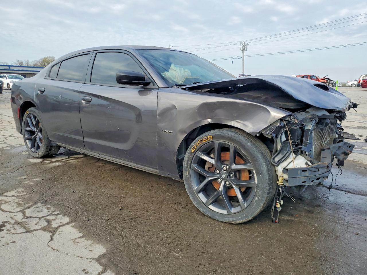 2019 Dodge Charger R - Фото 4