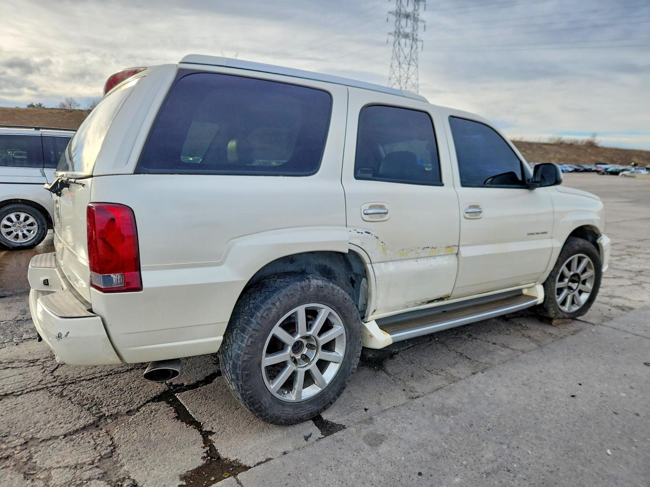 2004 Cadillac Escalade Luxury - Фото 3