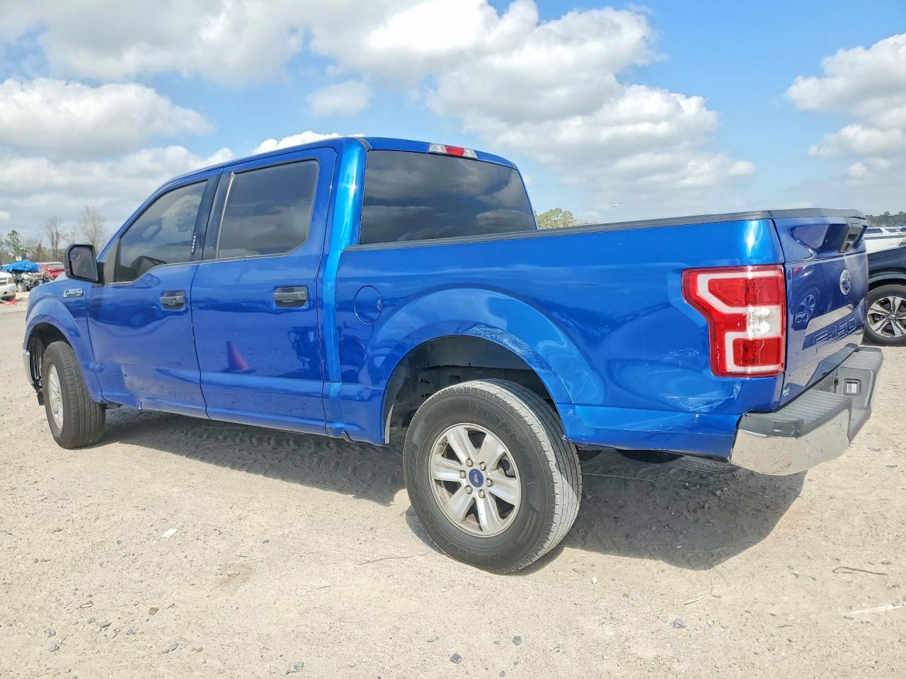 2018 Ford F150 Supercrew - Фото 2