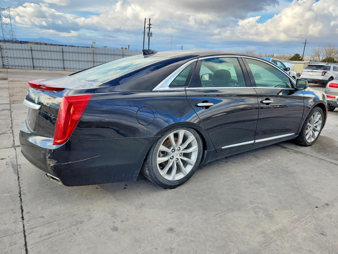 2015 Cadillac Xts Luxury Collection - Image 3