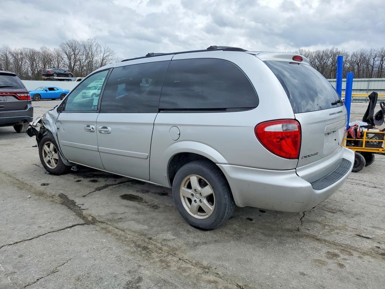 2006 Dodge Grand Caravan Sxt - Фото 2