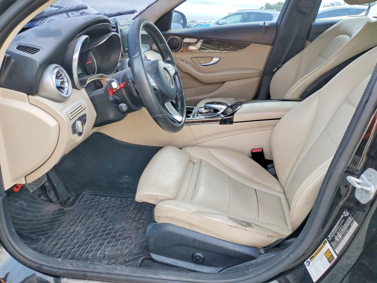 2016 Mercedes-Benz C 300 4Matic - Image 7