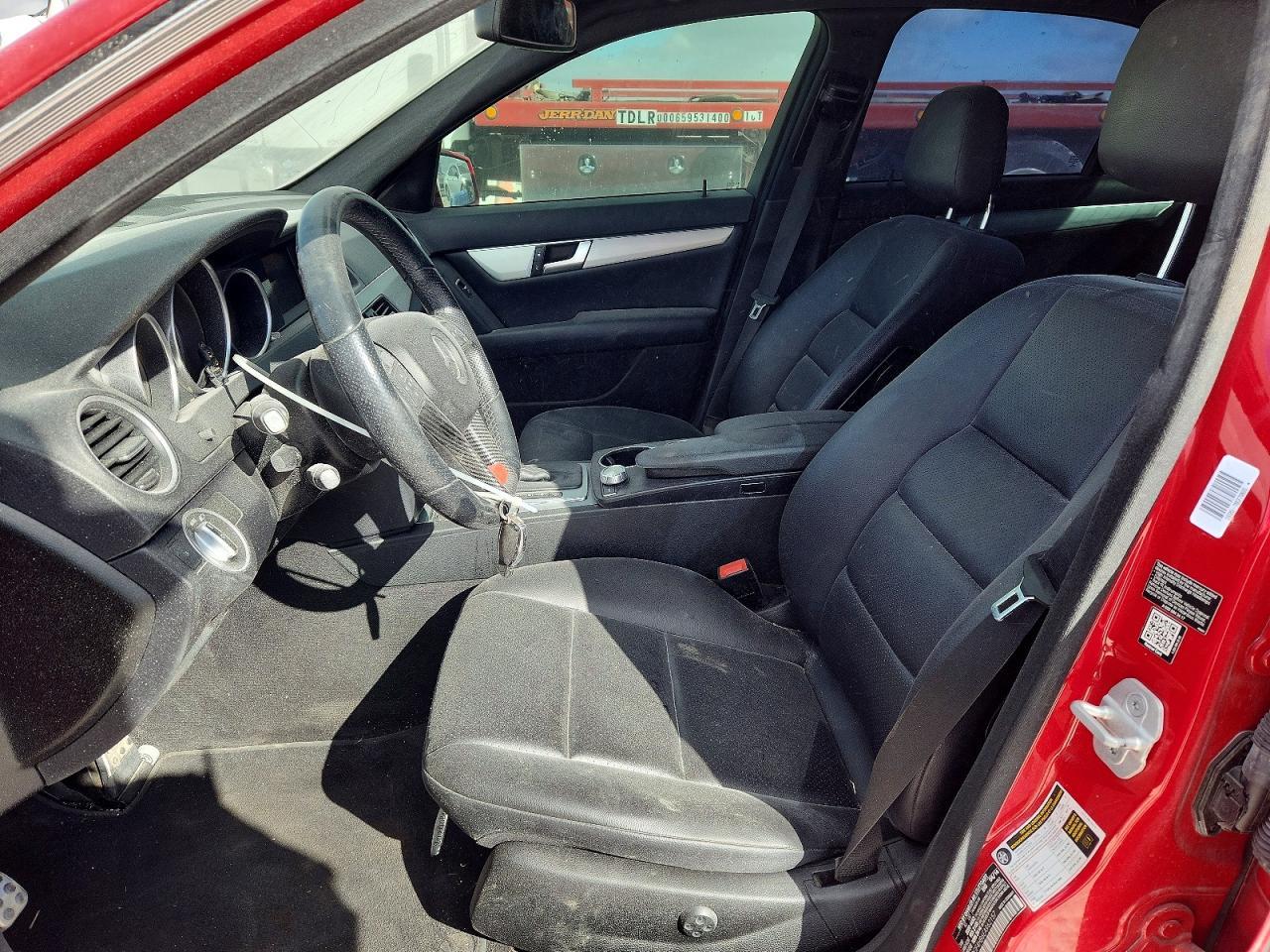 2014 Mercedes-Benz C 250 - Фото 7