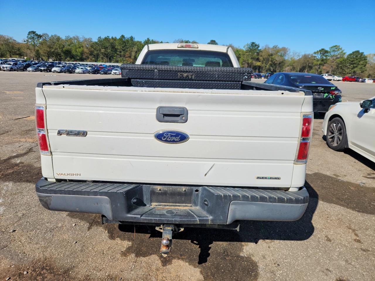 2013 Ford F150 - Image 6