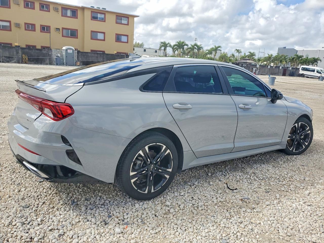 2024 Kia K5 Gt-Line - Image 3