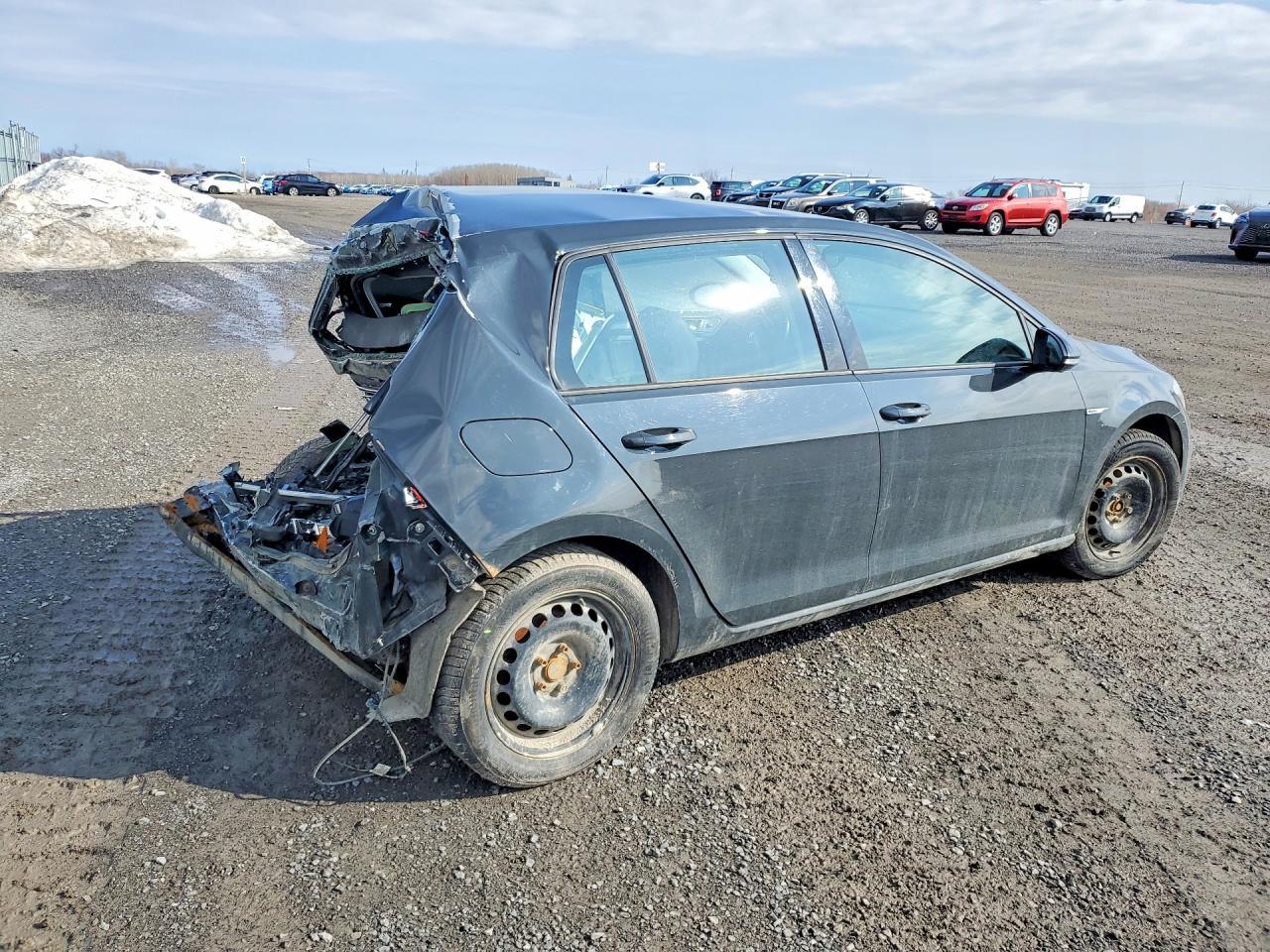 2020 Volkswagen E-Golf Comfortline - Фото 3
