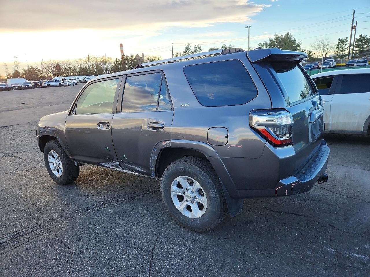 2018 Toyota 4Runner Sr5 Premium - Фото 2