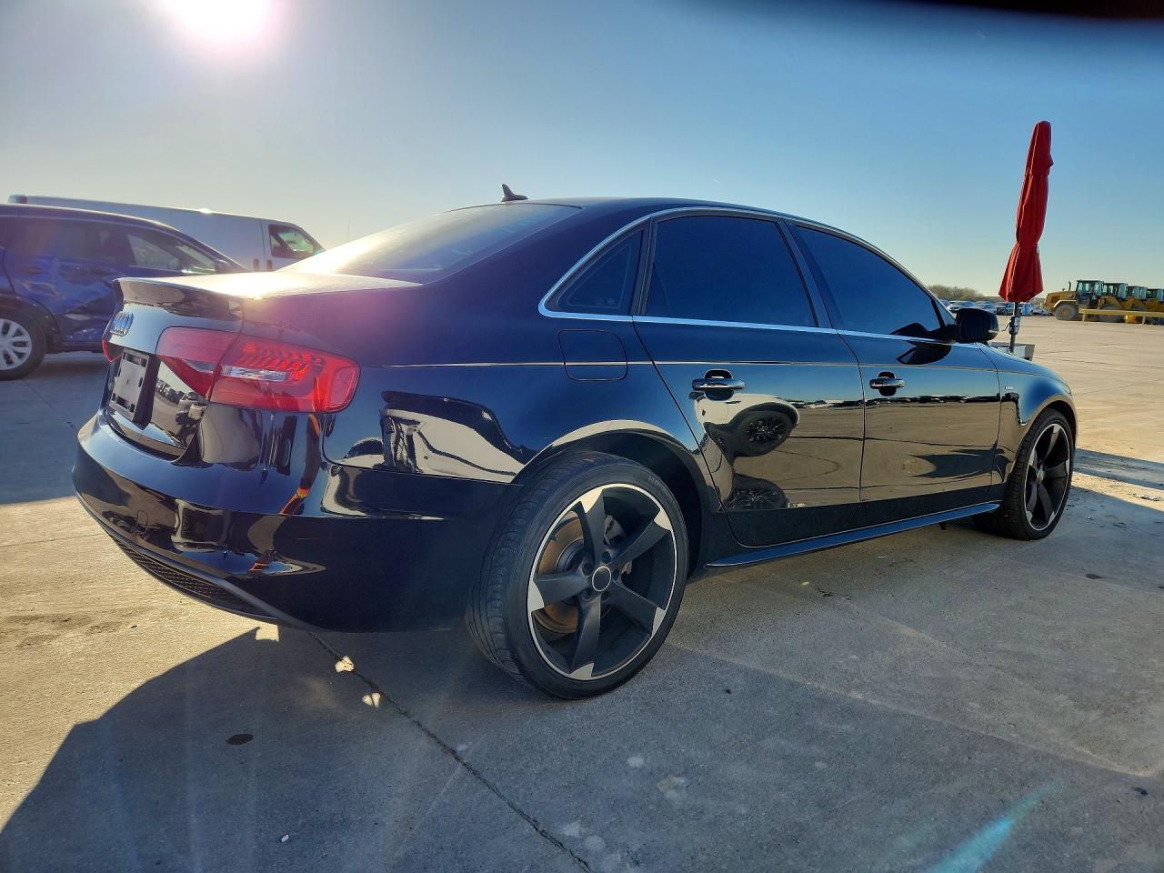 2015 Audi A4 Premium - Фото 3