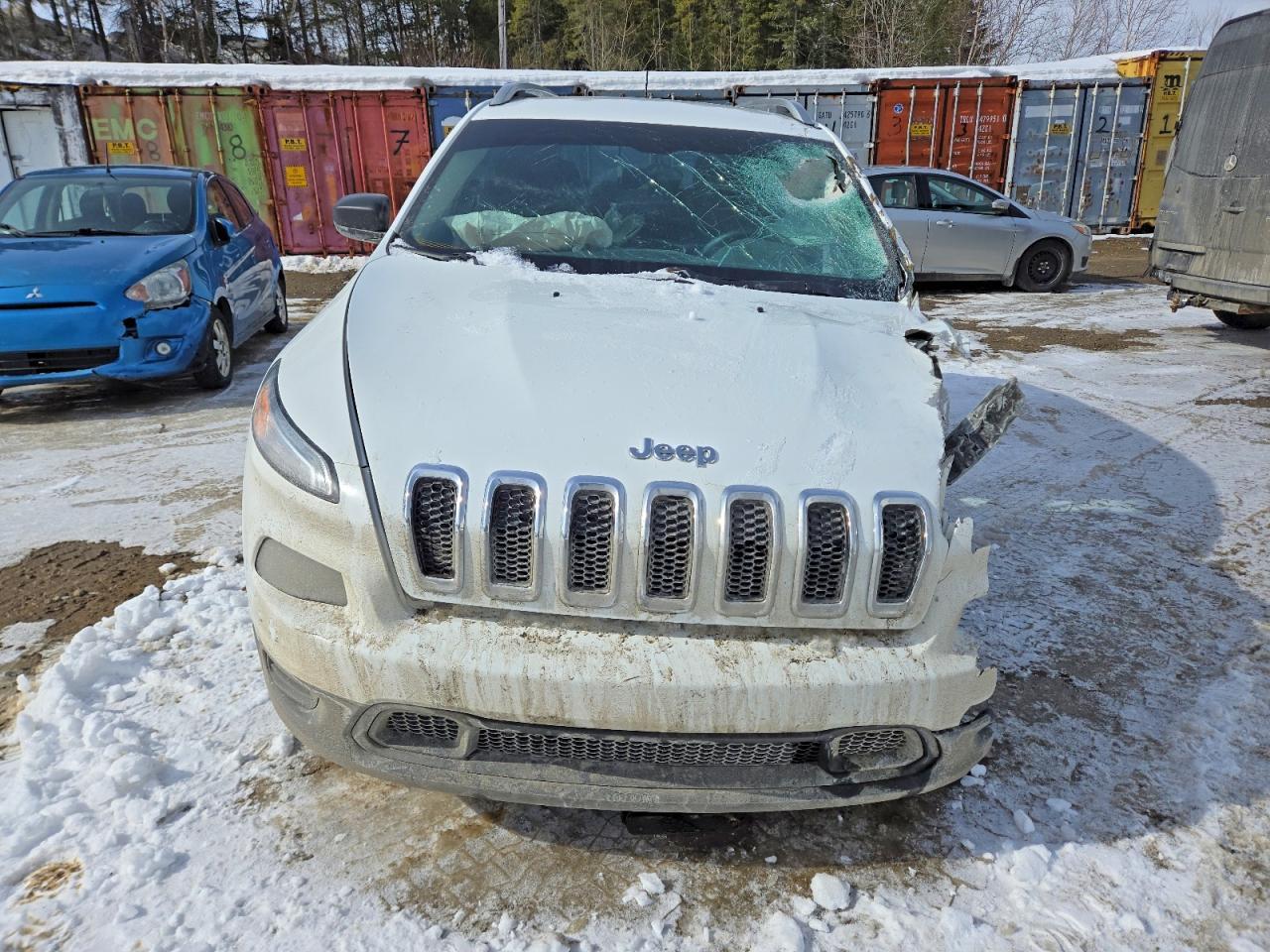 2016 Jeep Cherokee Sport - Фото 5