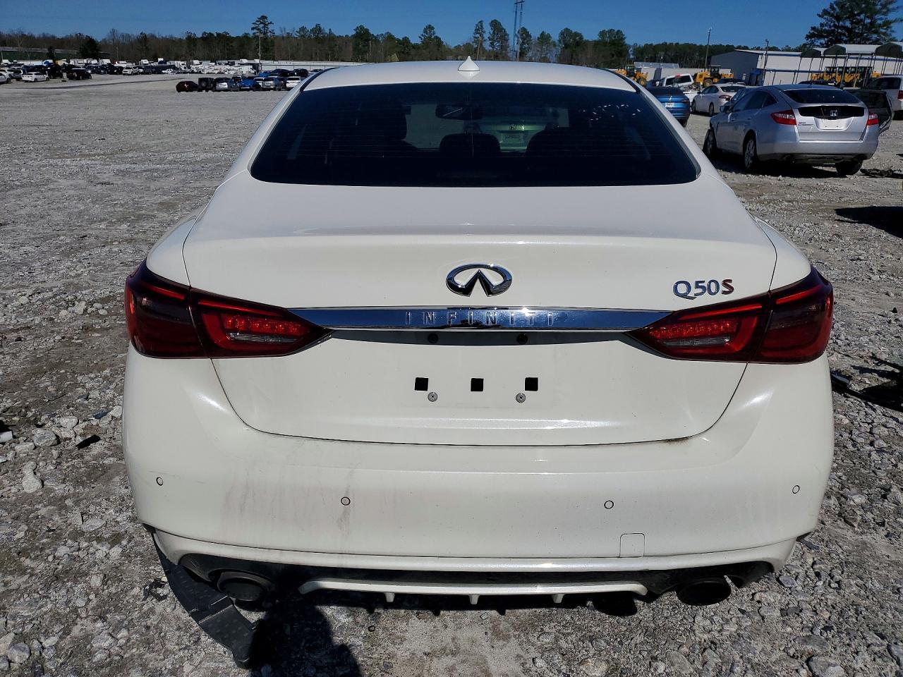 2018 Infiniti Q50 Red Sport 400 - Image 6