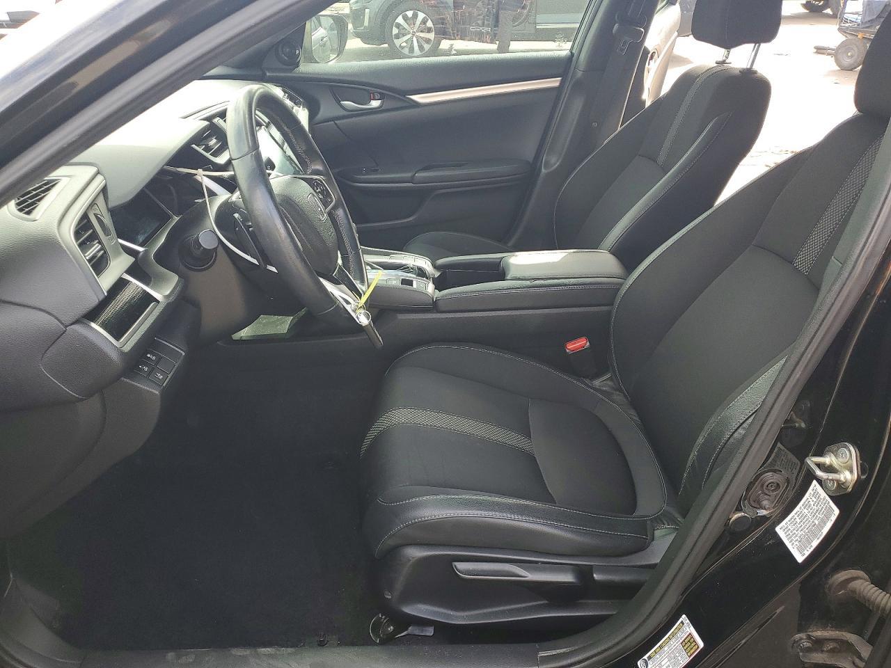 2019 Honda Civic Sport - Image 7