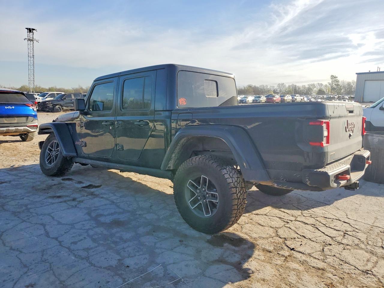 2025 Jeep Gladiator Mojave - Фото 2