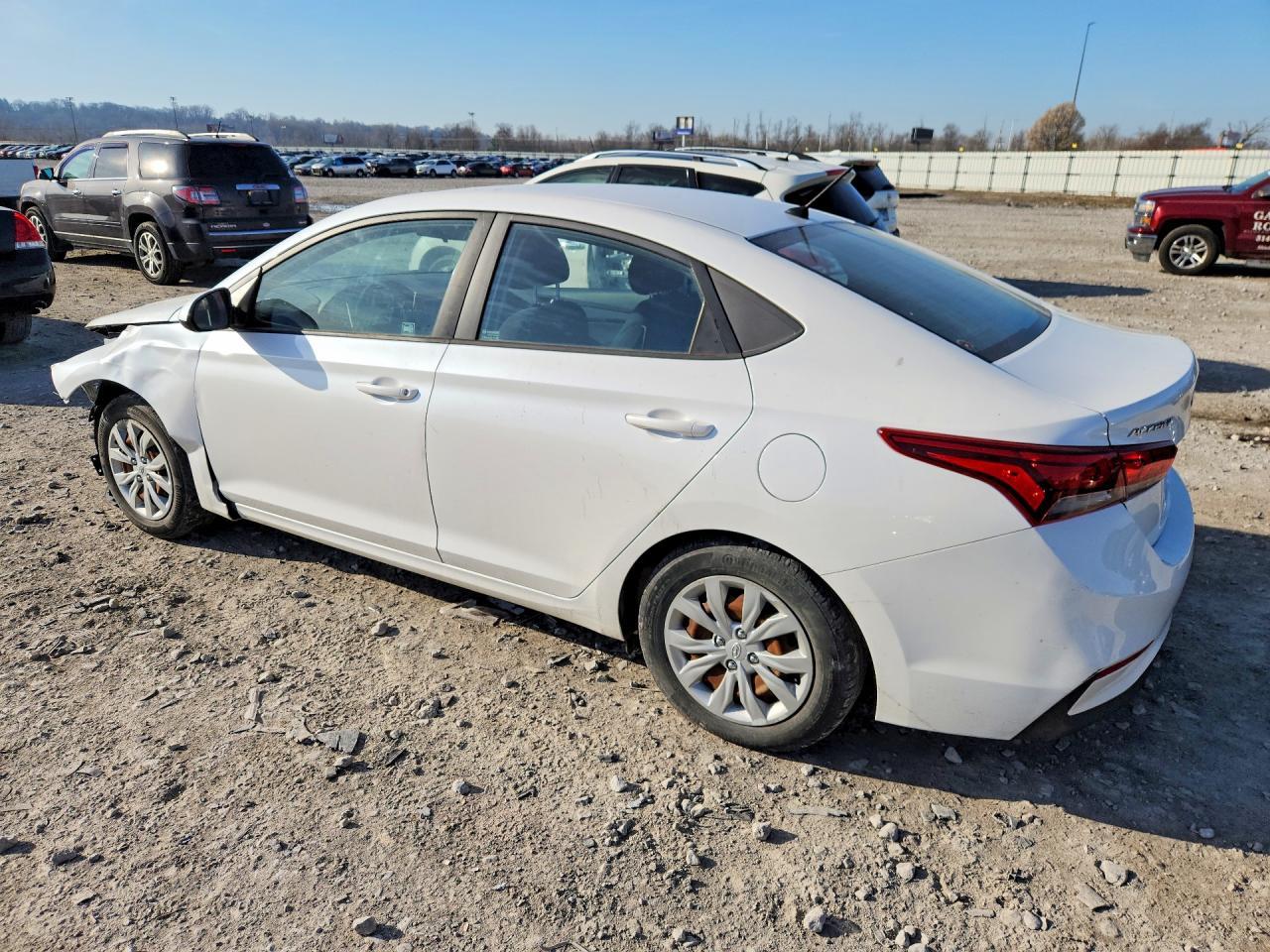 2019 Hyundai Accent - Фото 2