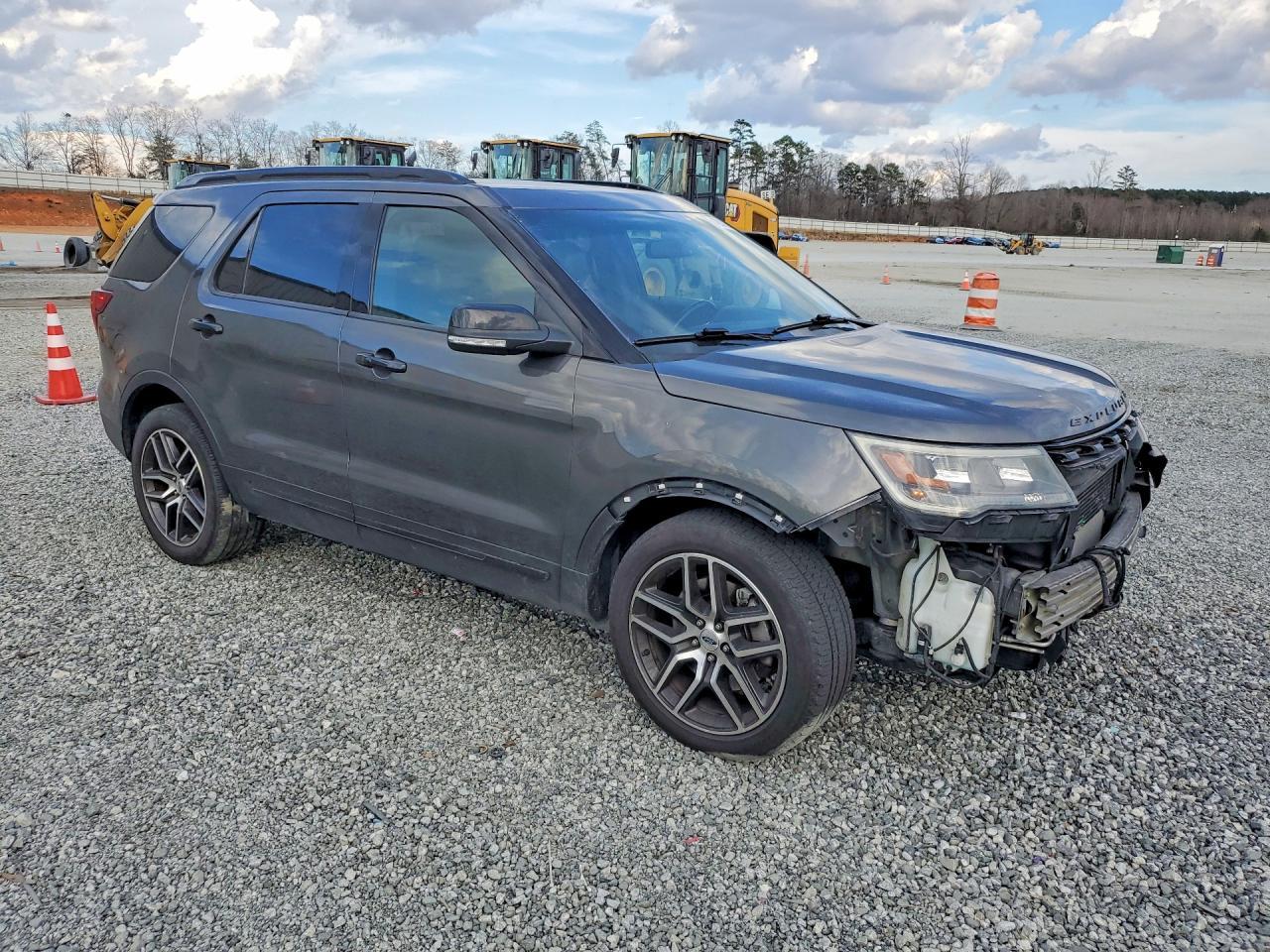 2016 Ford Explorer Sport - Image 4