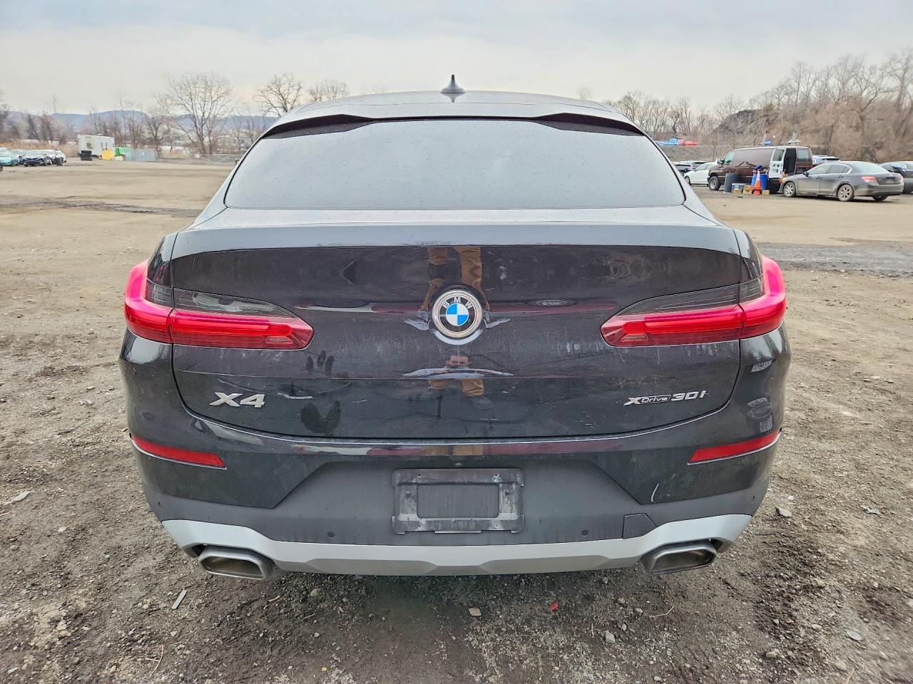 2024 BMW X4 xDrive30I - Image 6
