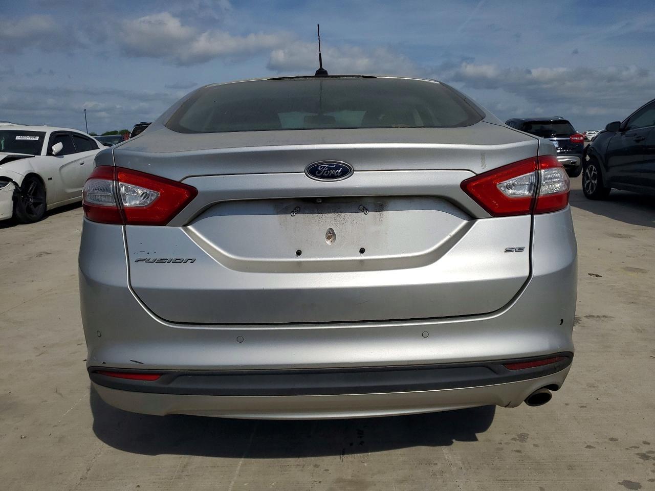 2016 Ford Fusion Se - Image 6