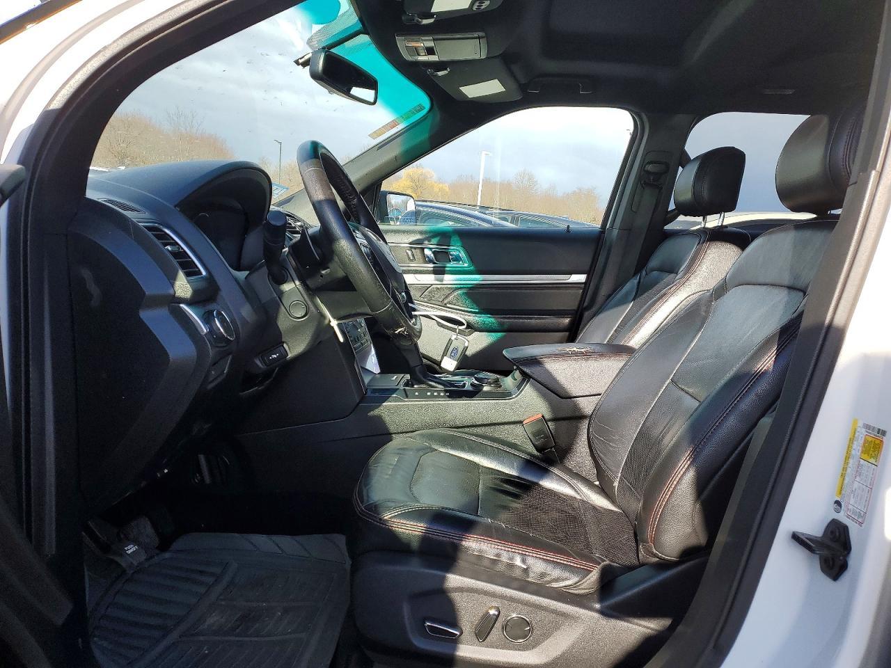 2016 Ford Explorer Sport - Фото 7