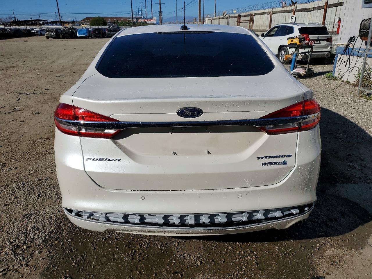 2014 Ford Fusion Titanium Hev - Image 6