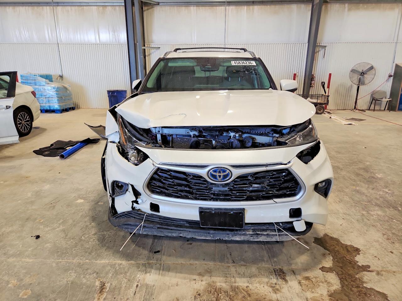 2021 Toyota Highlander Hybrid Xle - Фото 5