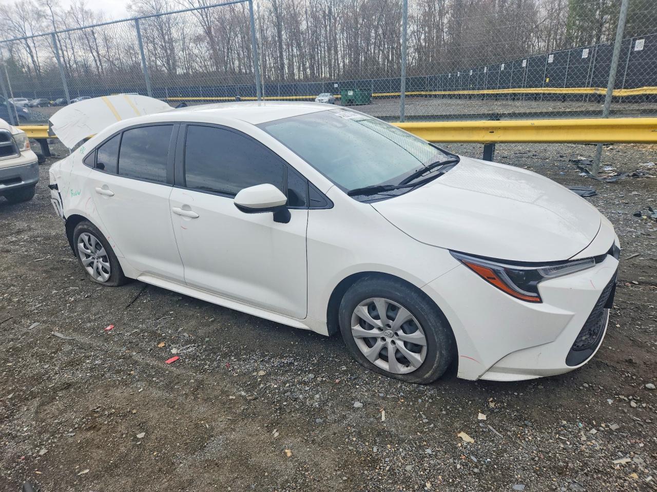 2022 Toyota Corolla Le - Фото 4
