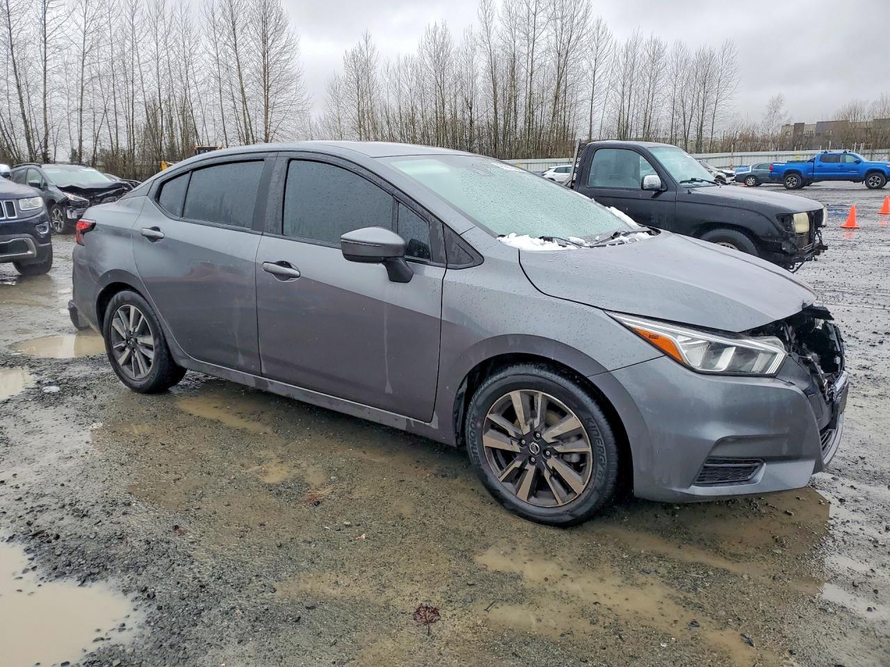 2021 Nissan Versa Sv - Image 4
