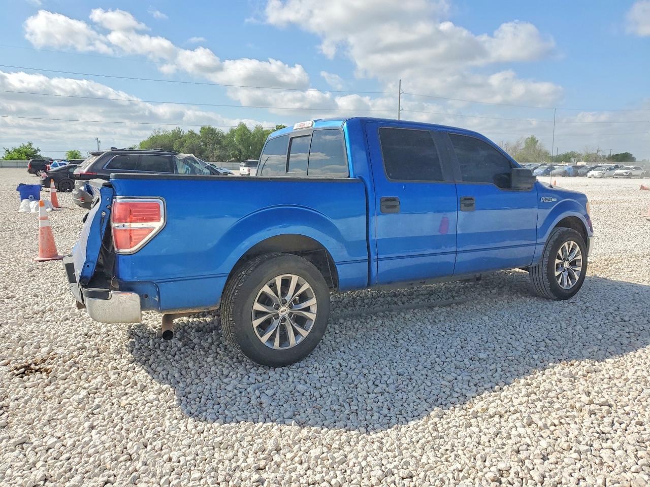 2014 Ford F150 Supercrew - Фото 3