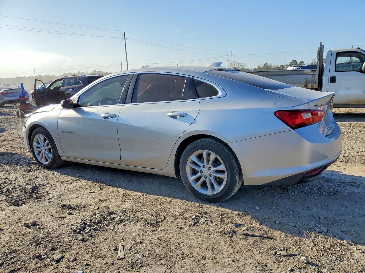 2018 Chevrolet Malibu Lt - Фото 2