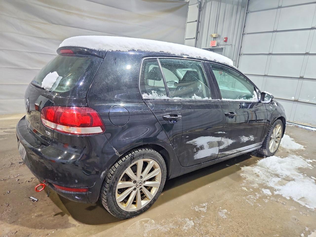 2013 Volkswagen Golf - Image 3