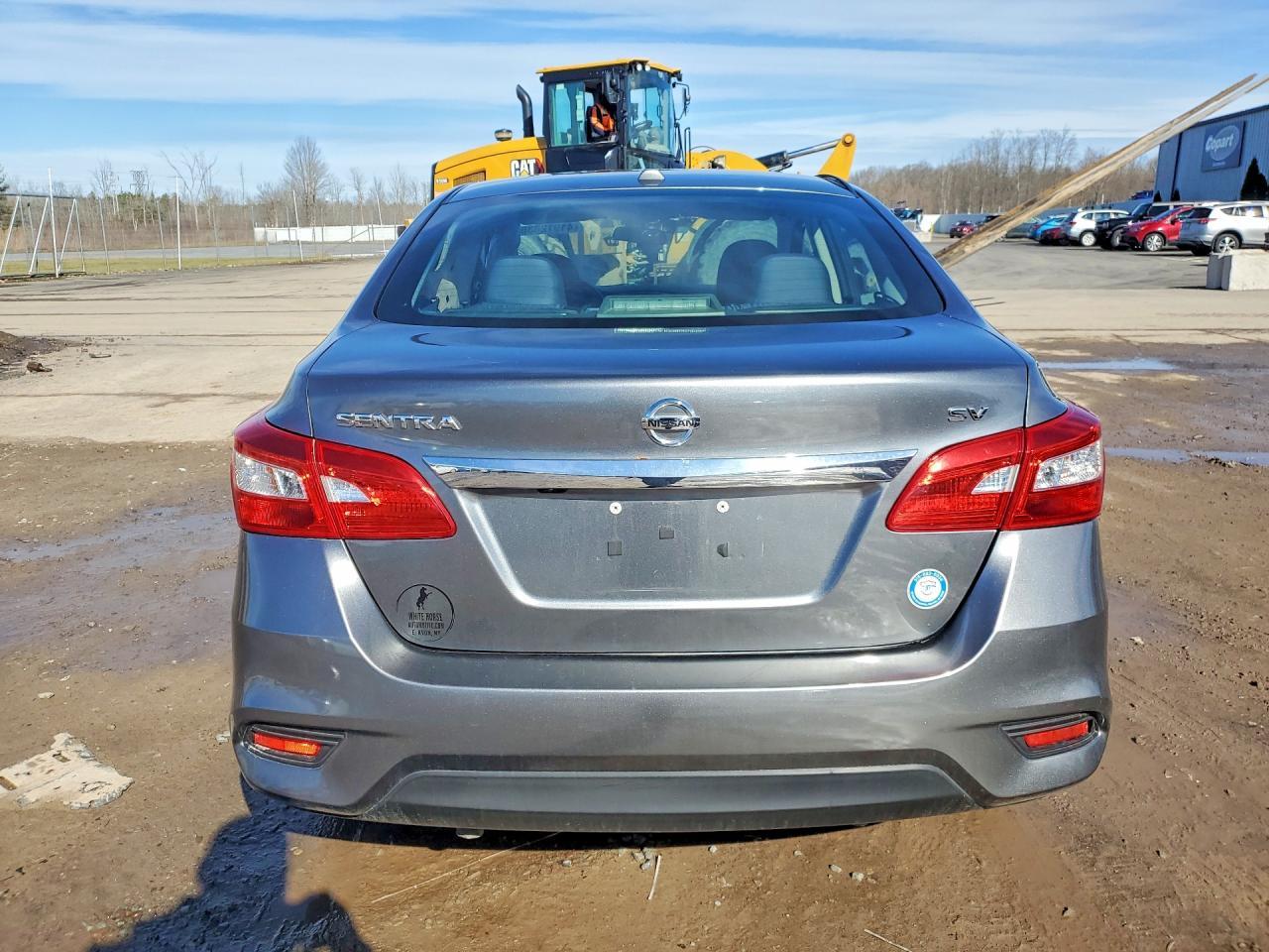 2018 Nissan Sentra Sv - Фото 6