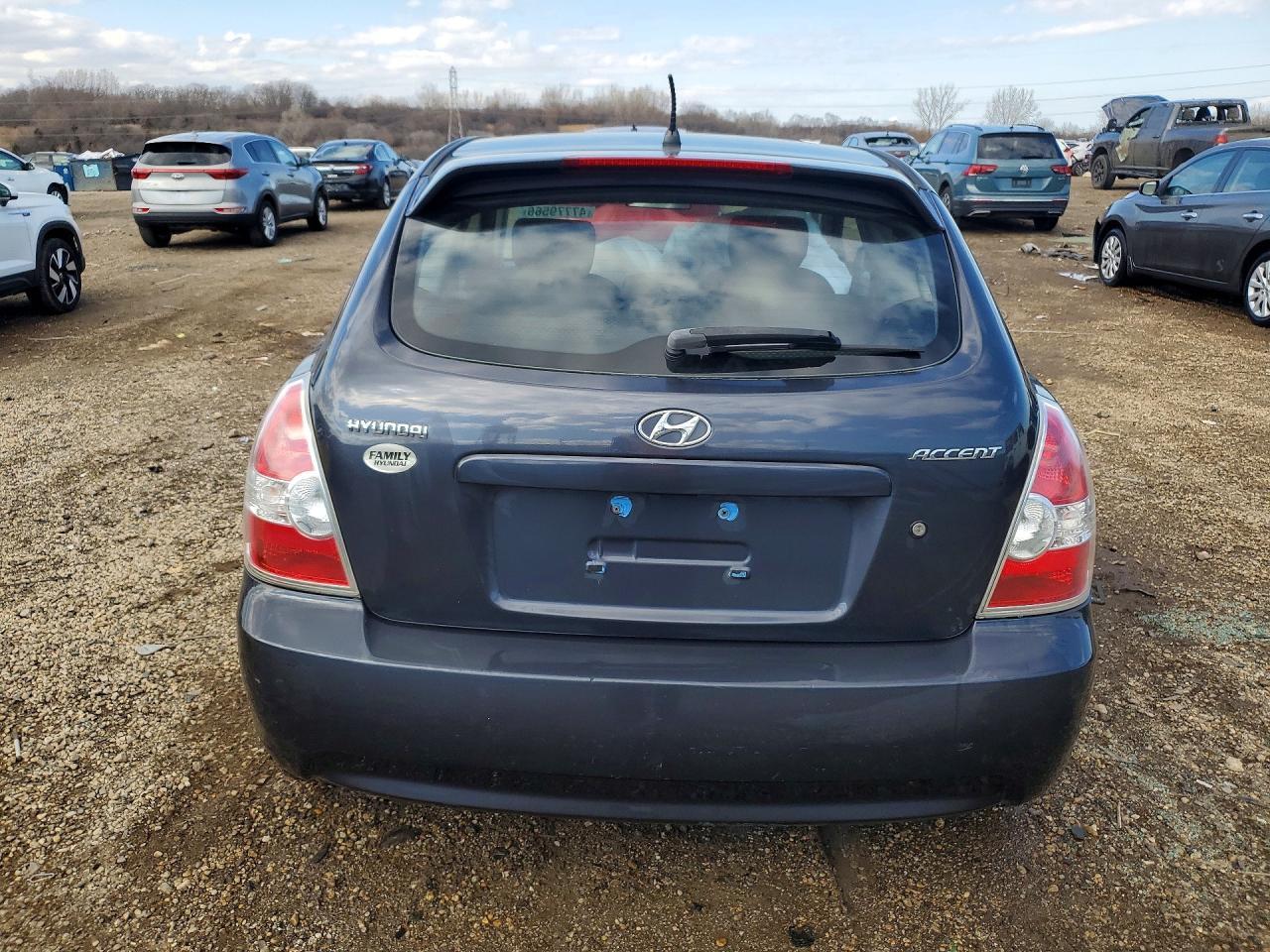 2008 Hyundai Accent Se - Фото 6