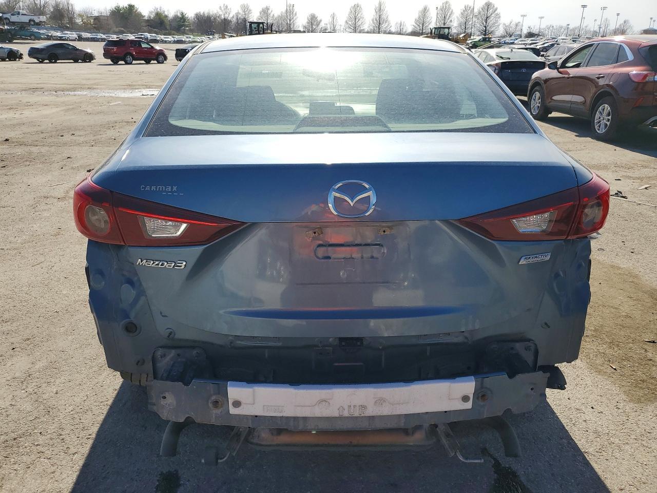 2015 Mazda 3 - Image 6