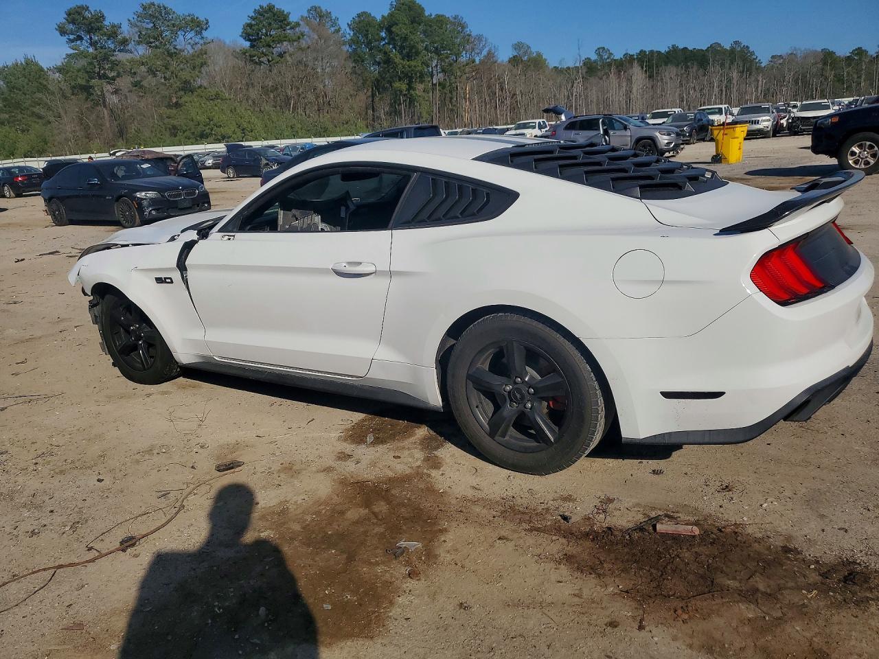 2018 Ford Mustang - Image 2
