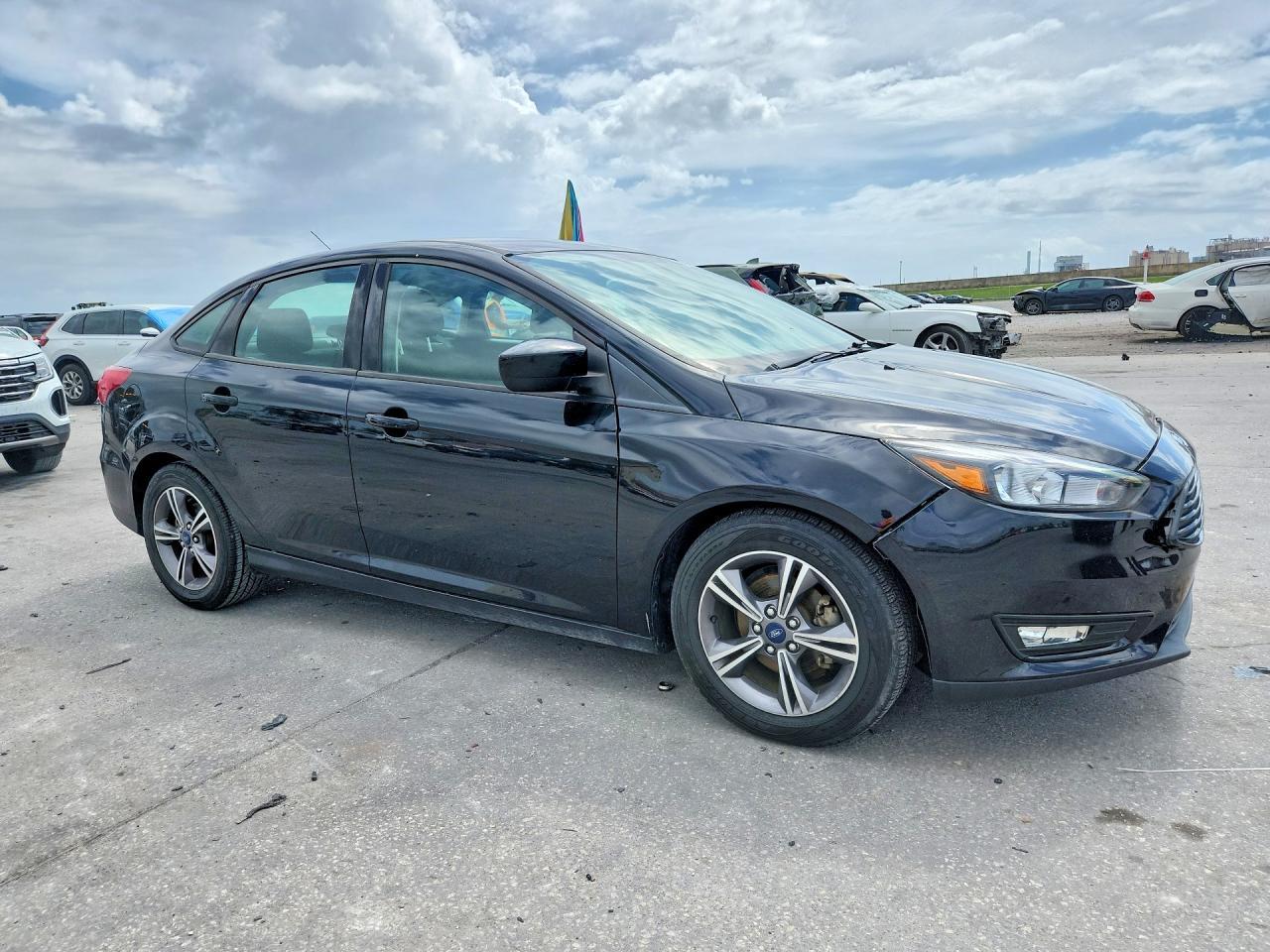 2018 Ford Focus Se - Image 4