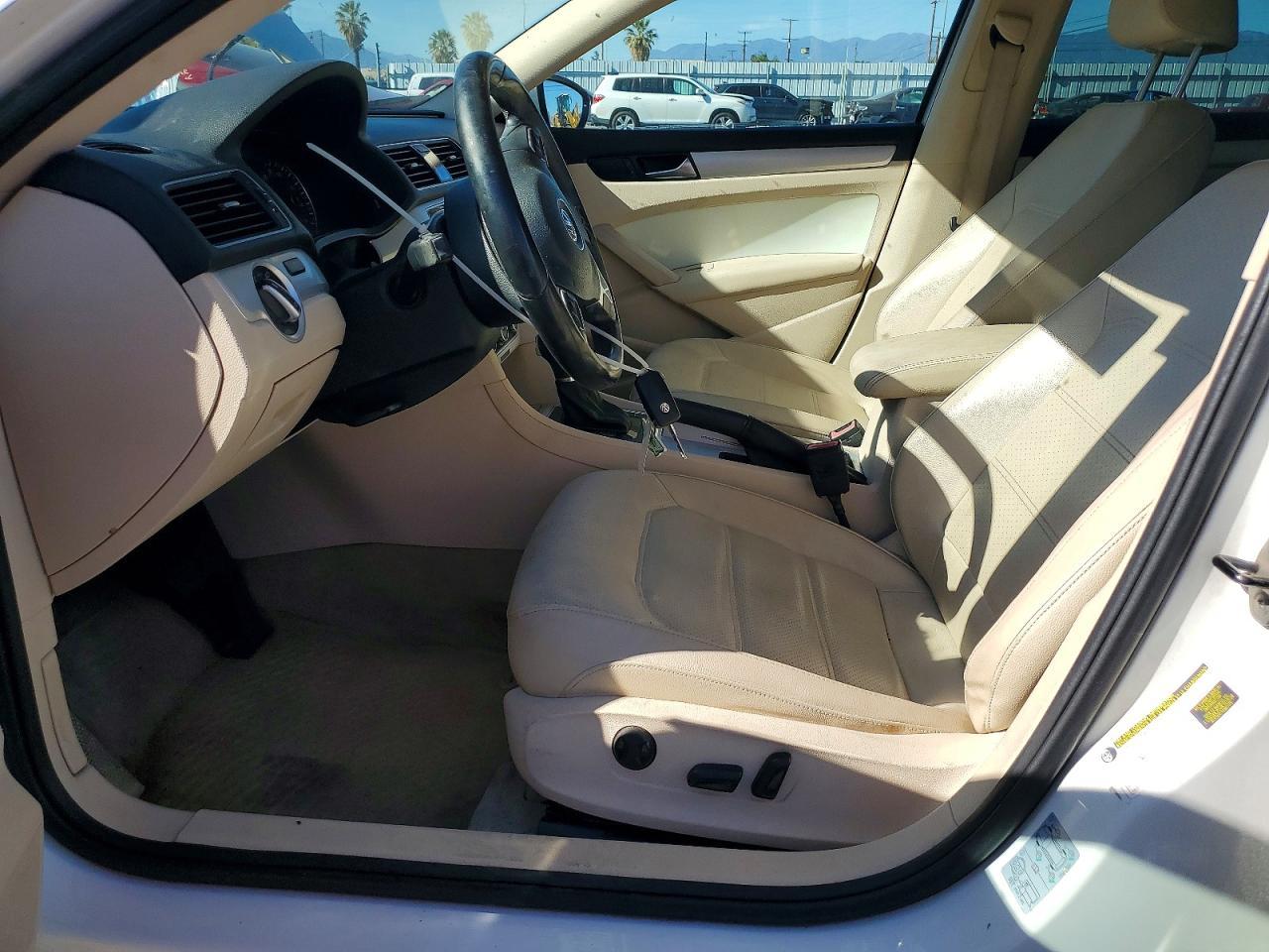 2012 Volkswagen Passat Se - Фото 7