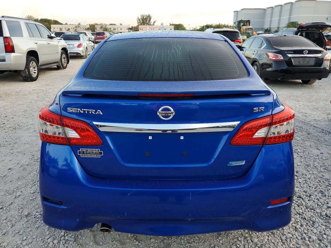 2013 Nissan Sentra S - Image 6