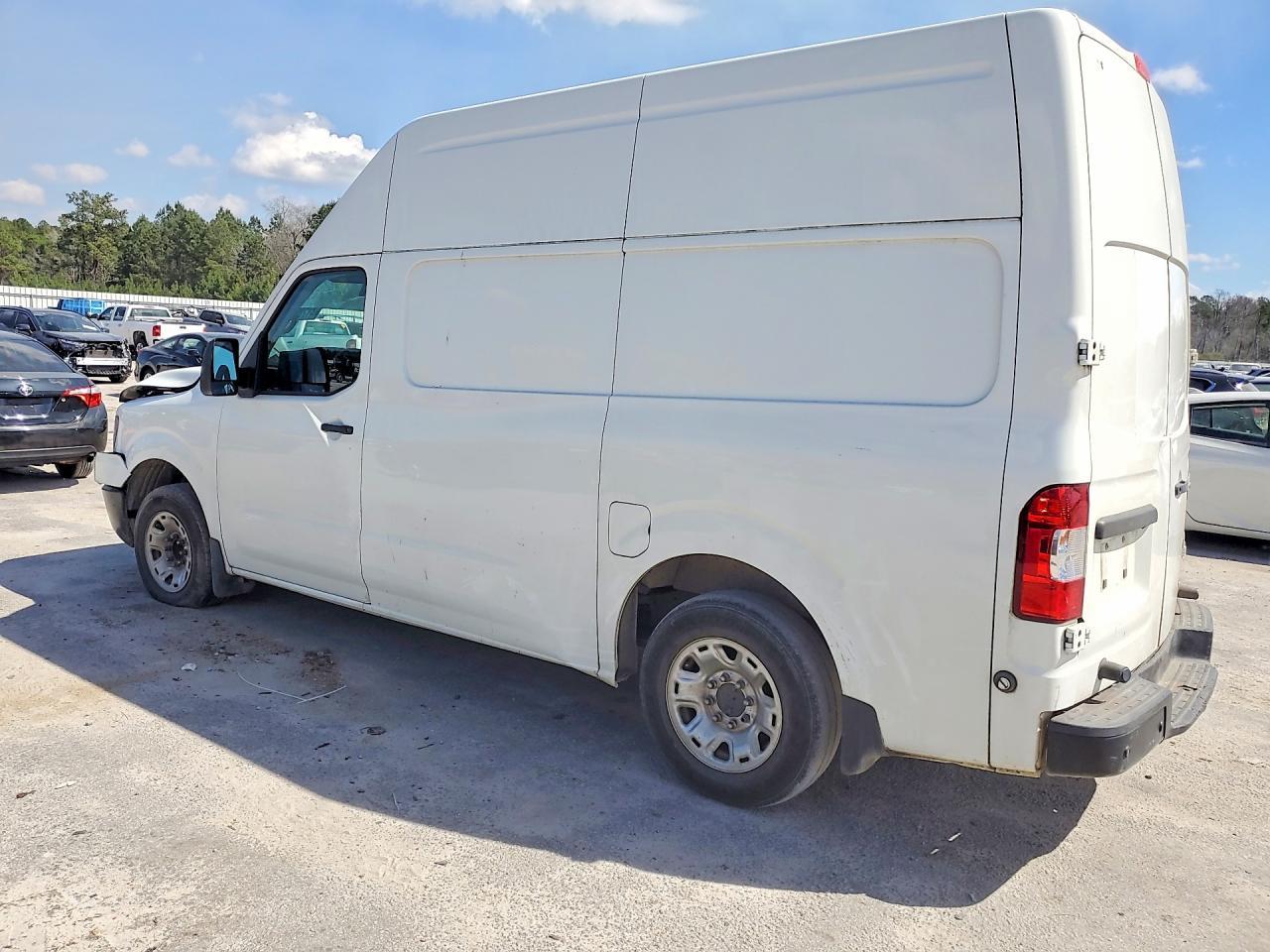 2021 Nissan Nv 2500 Cargo ** Run & Drive * Prior Fleet ** - Фото 2
