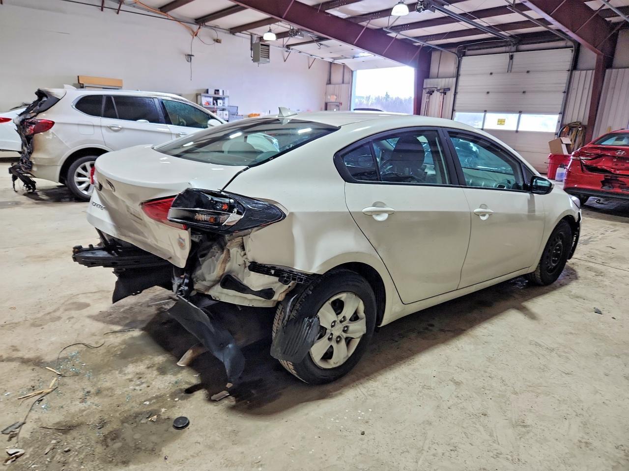 2017 Kia Forte Lx - Image 3