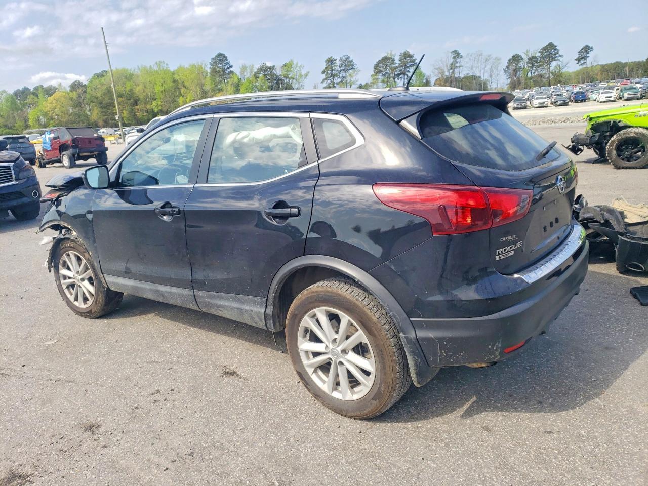 2017 Nissan Rogue Sport Sv - Фото 2