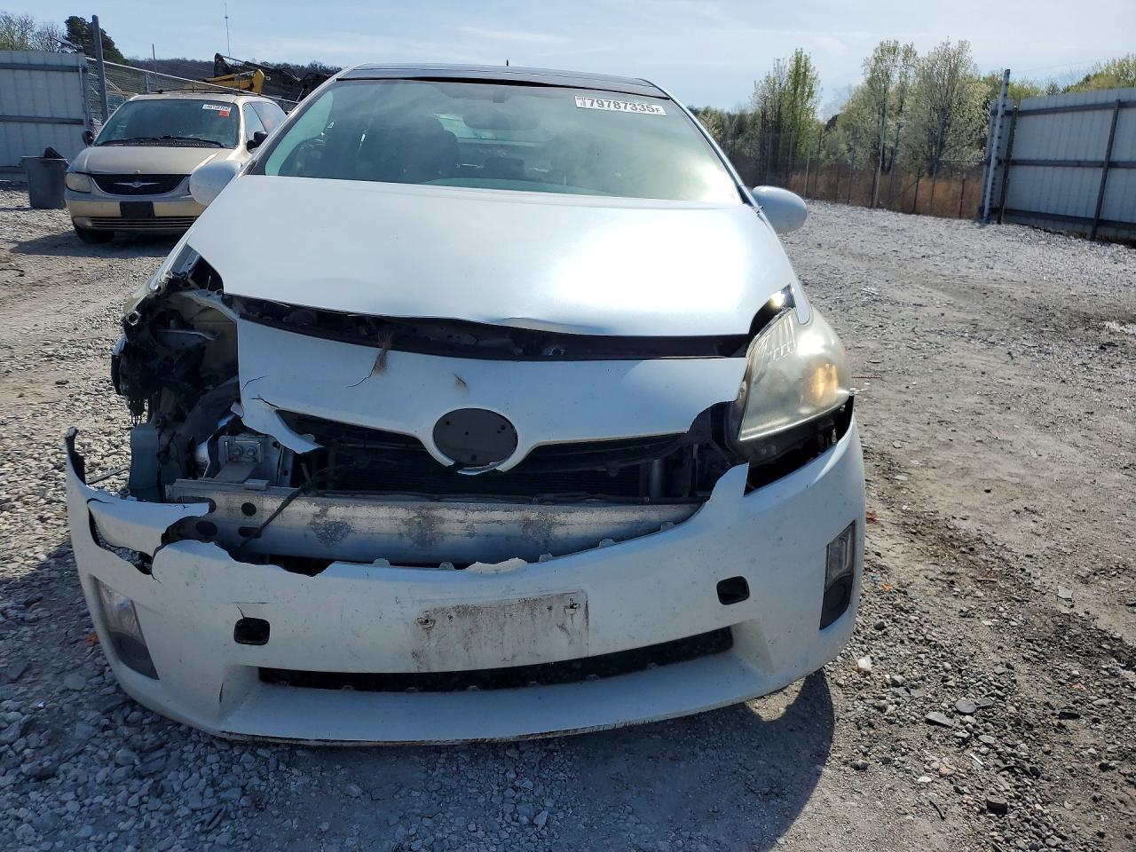 2010 Toyota Prius Iv - Фото 5