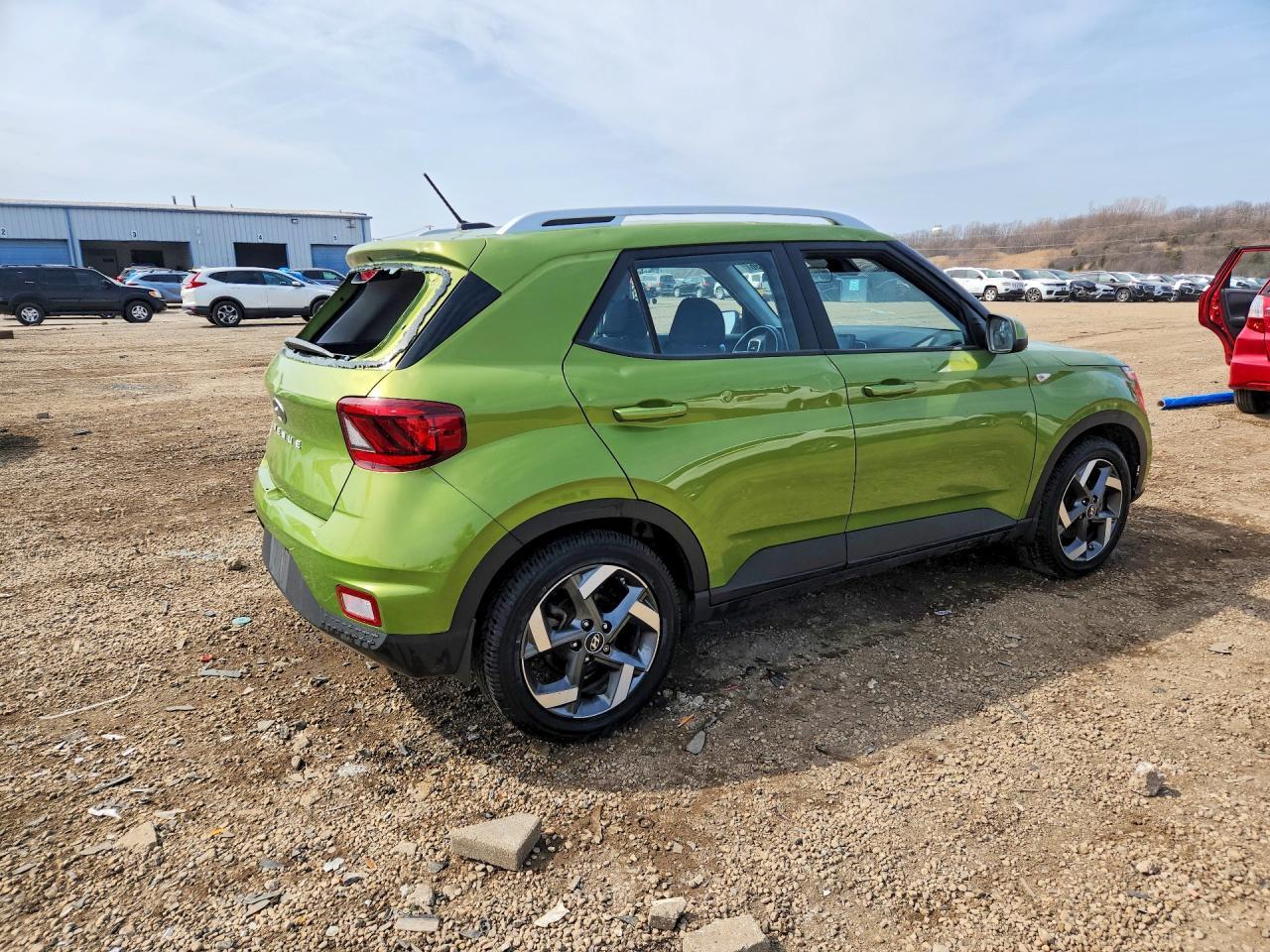 2023 Hyundai Venue Sel - Фото 3