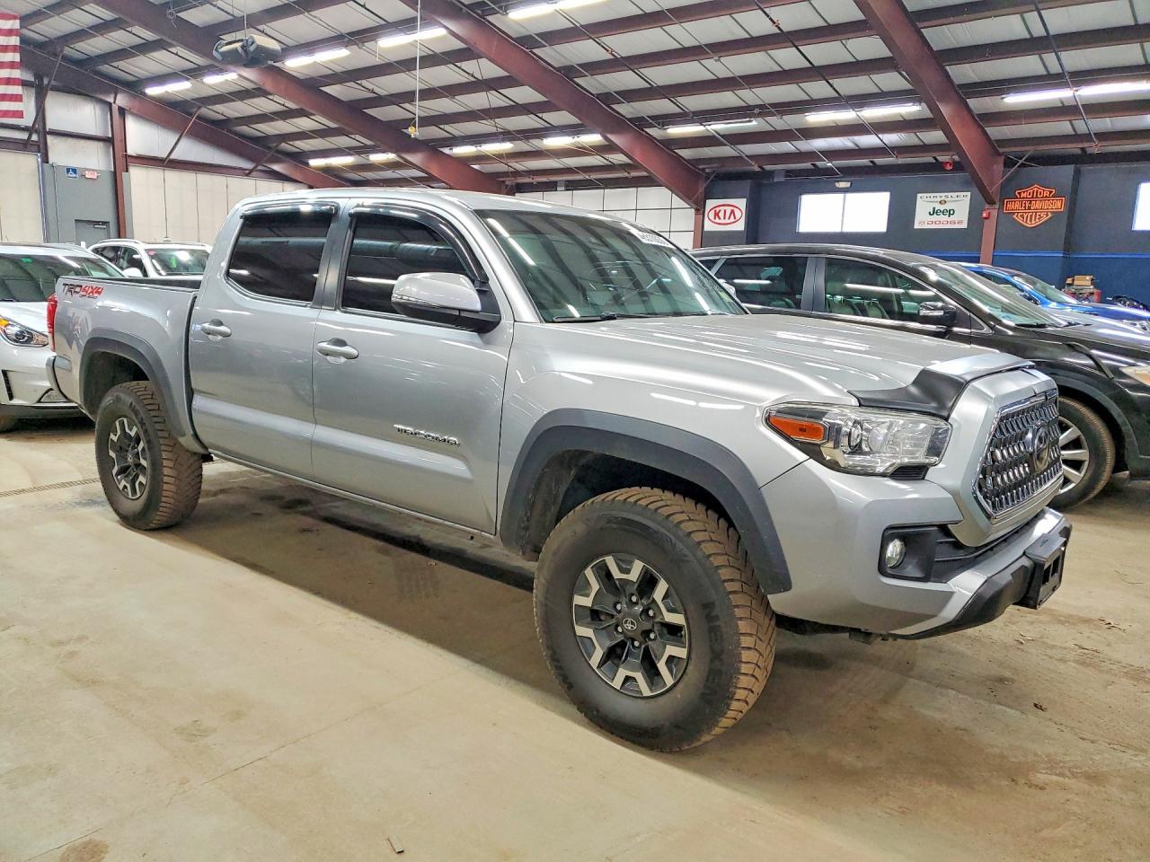 2019 Toyota Tacoma Trd Off-Road - Фото 4