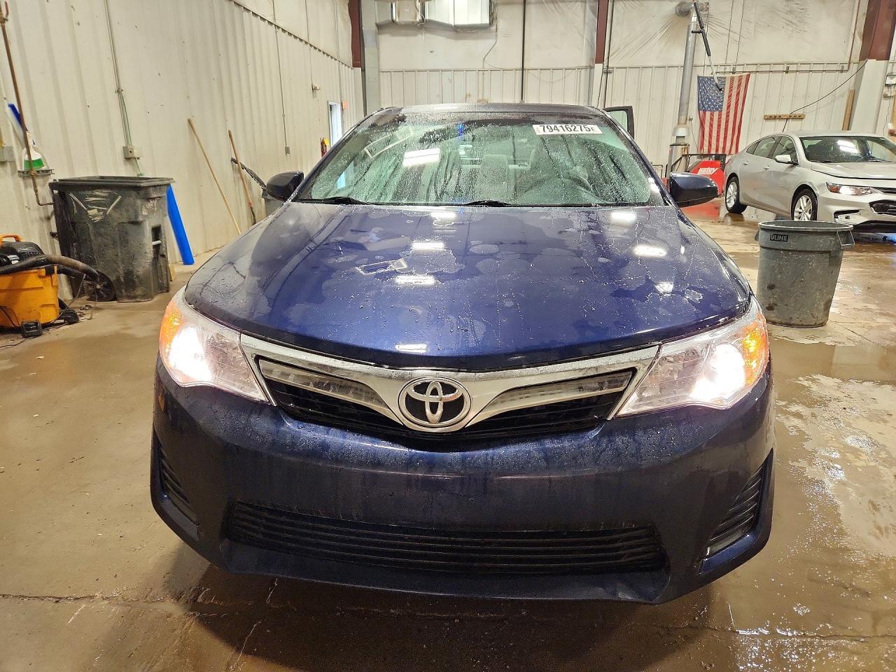 2014 Toyota Camry Le - Фото 5