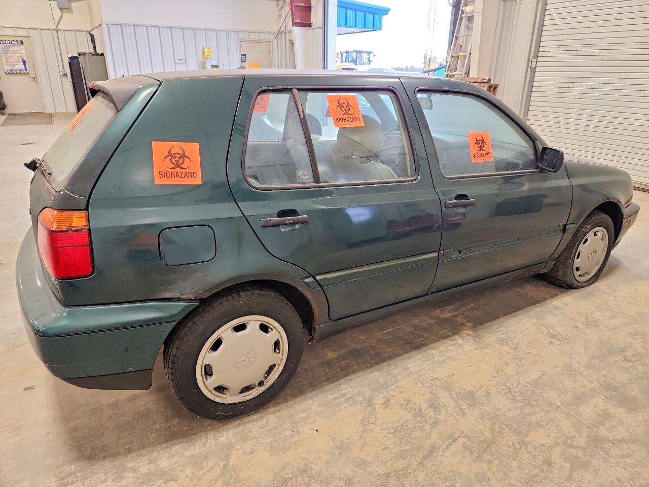2008 Volkswagen Golf - Image 3